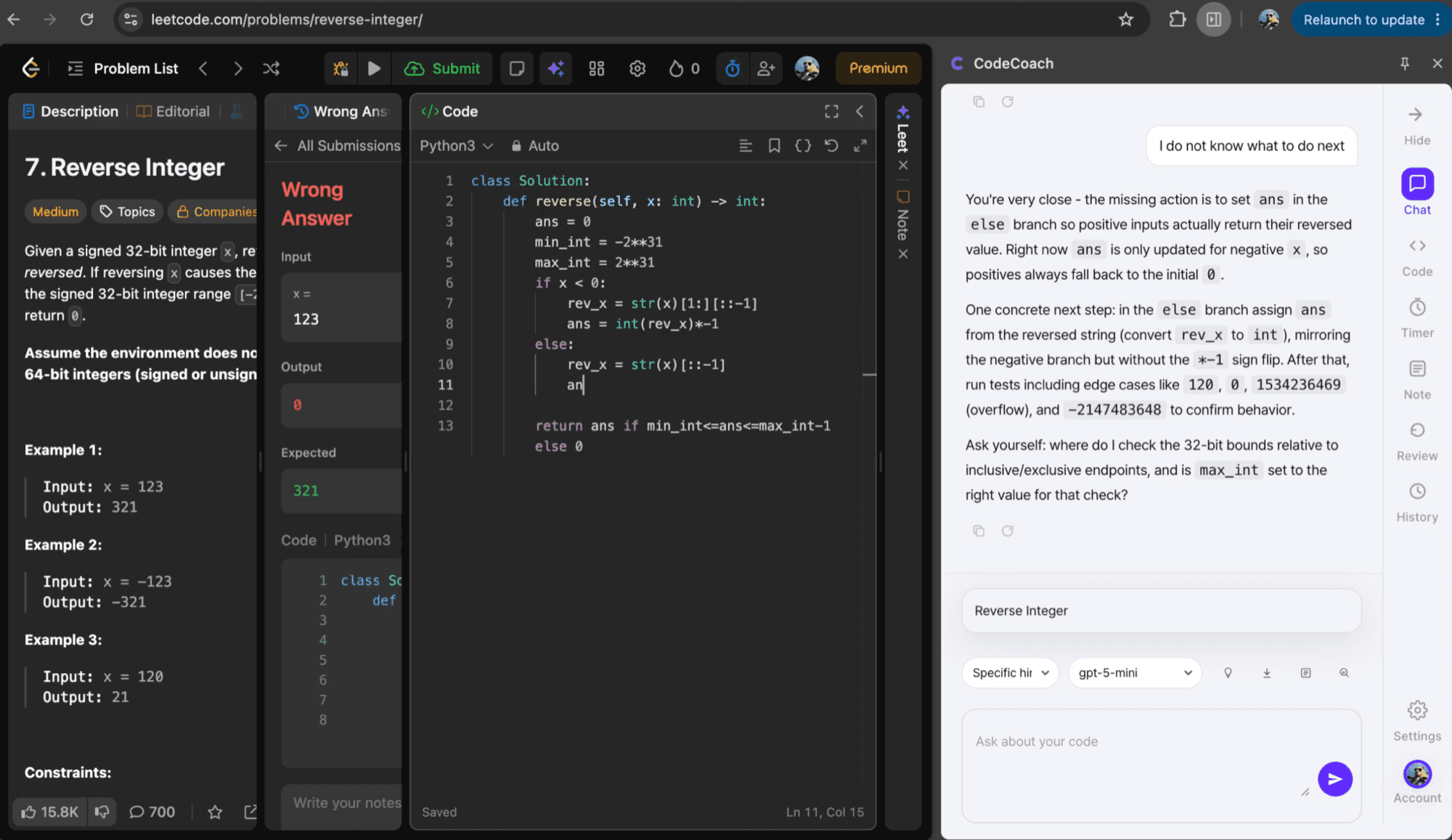 LeetCode Reverse Integer 오답 코드 옆에서 CodeCoach가 다음 단계 힌트를 제공하는 화면